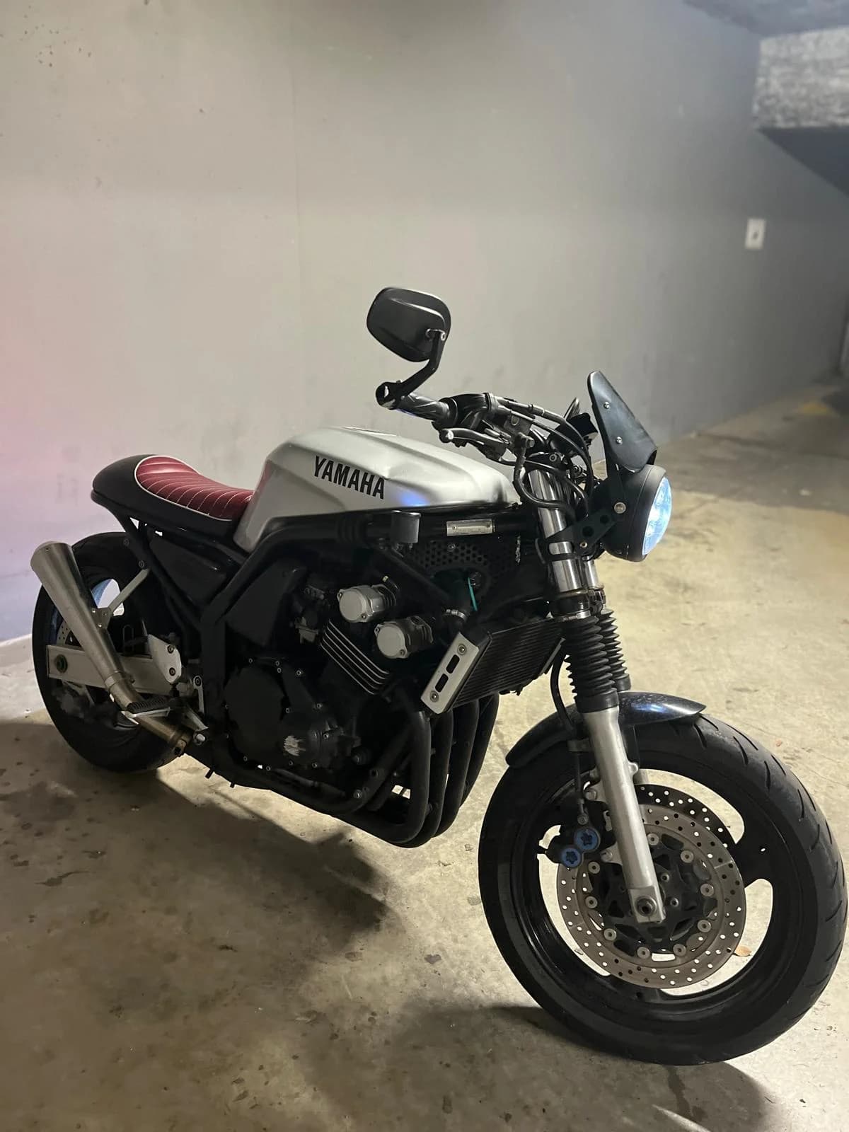 Yamaha FZ1